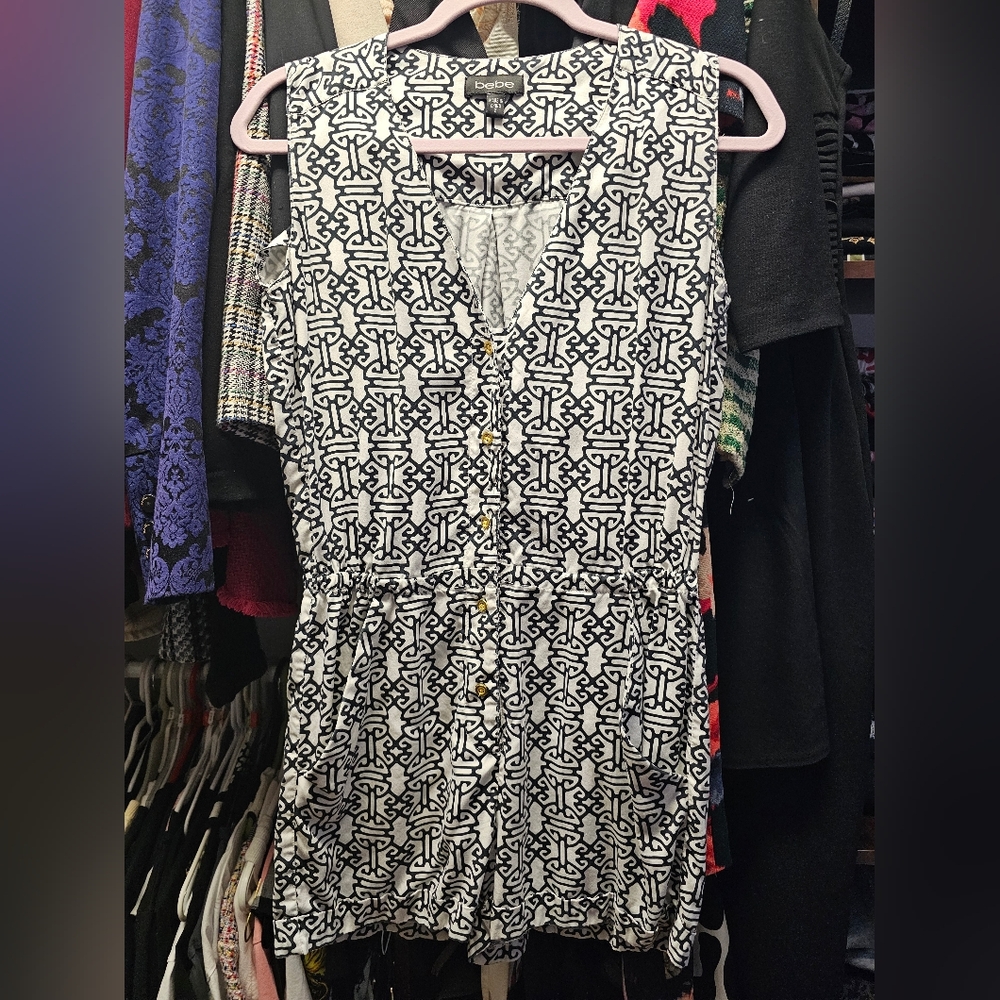 Chic Black and White Patterned Dress